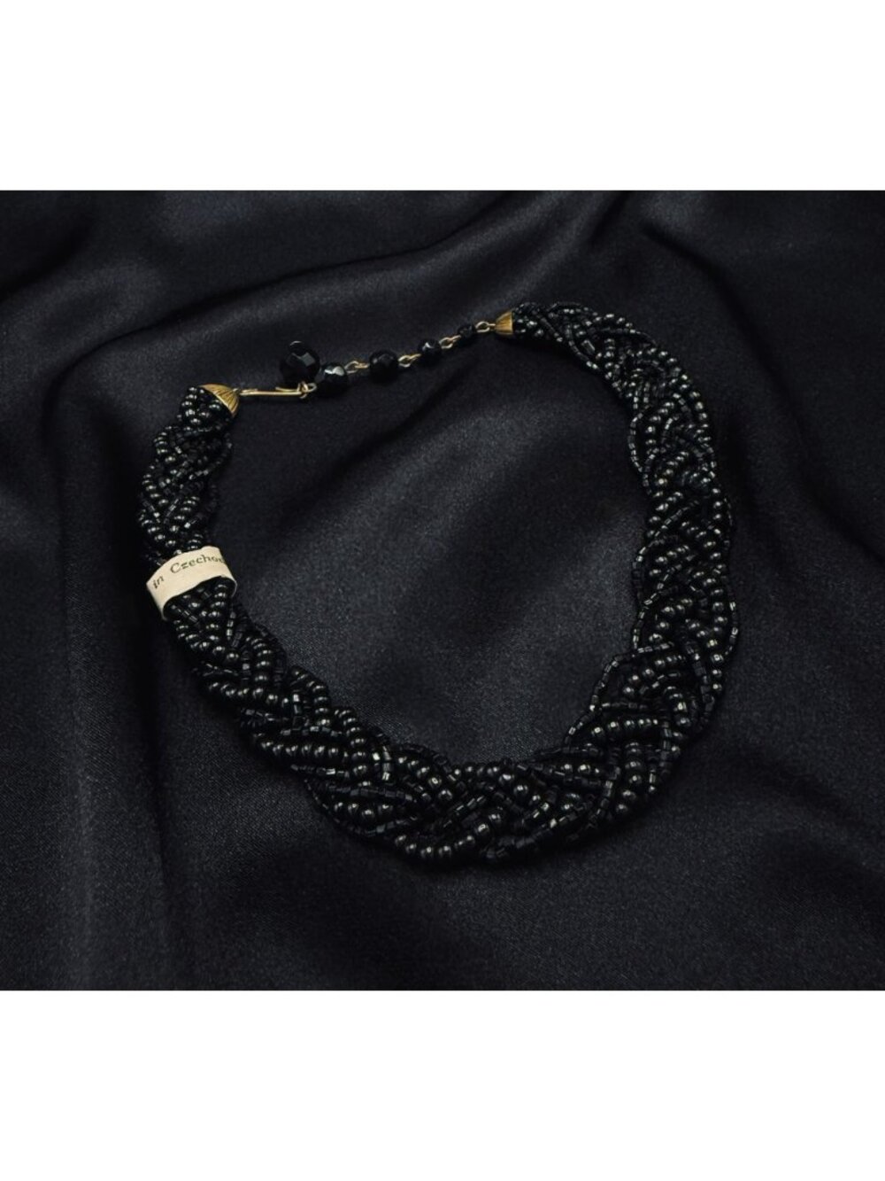 Rare Find Vintage 1950s-1960s Czechoslovakia Black BeadedNecklace - Picture 4 of 6